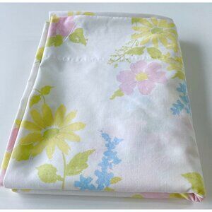Vintage 1970s flat/top sheet, pink, blue, floral pastel, twin size bed